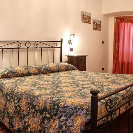 B&B Il Lavaccio Filattiera ภายนอก รูปภาพ